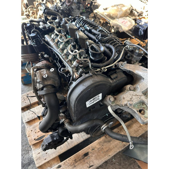 Engine 220,000km Volvo S60 V60 XC60 V70 D4204T5