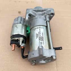 Starter motor Volvo XC40 31652687