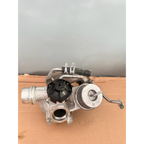 Turbina hybrid Volvo XC40 32257071