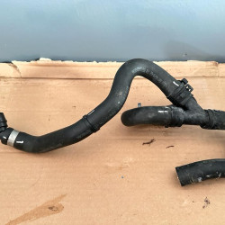 Radiator hose Volvo XC40 32138266