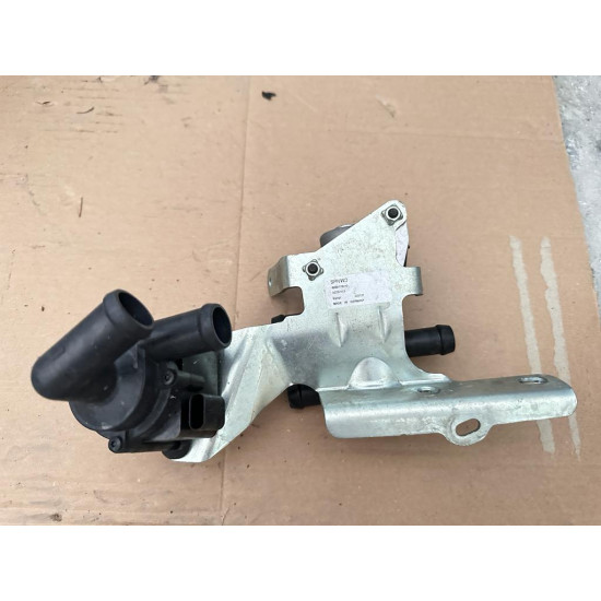 Water pump Volvo XC40 32222113