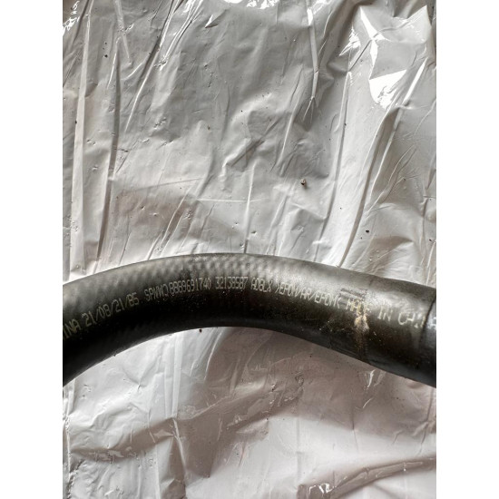 Hose Volvo XC40 32138587