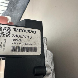 Battery charging control module Volvo S90 V90 31652213