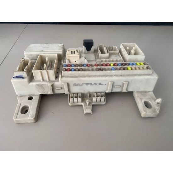CEM Fuse Box VOLVO V50-S40-C30-C70 30728906 CEM Fuse Box VOLVO V50-S40-C30-C70 30728906