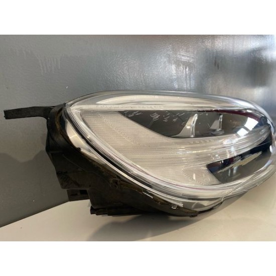 Far Dreapta Full Led Volvo V40 2012-2019 31677019