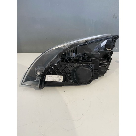 Far Dreapta Full Led Volvo V40 2012-2019 31677019