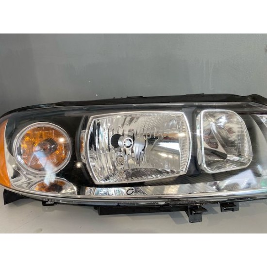 Far dreapta halogen Volvo S60 2004-2010 30698826