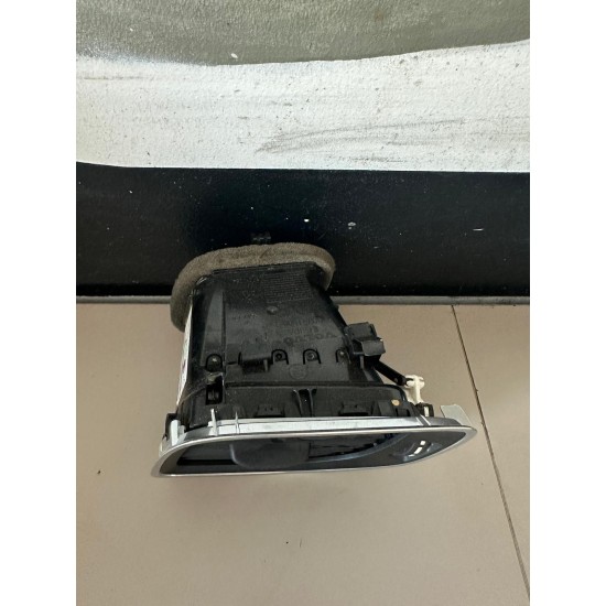 Front right air vent Volvo V60 S60 2011-2018 30791696