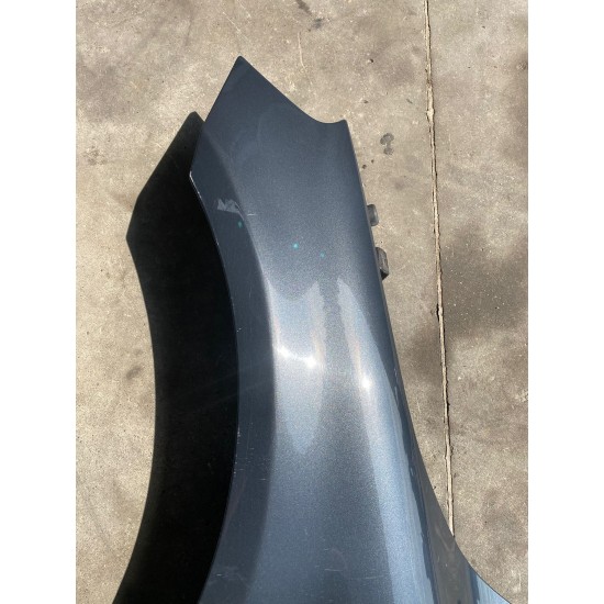 Aripa fata stanga Volvo XC60 2008-2017 30762401 31217975