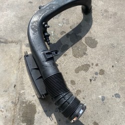 Air intake hose Volvo XC60 S60 V60 2011-2018 31319049 31274767 31370891 