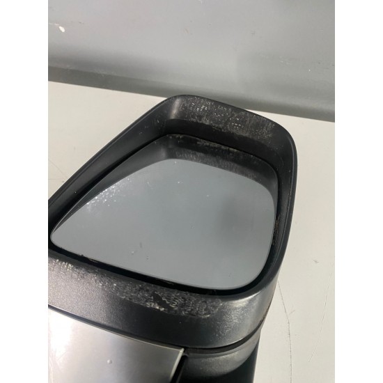 Oglinda dreapta cu bec si rabatare capac cromat 12 fire Volvo XC60 2013-2017 31352986 31371140