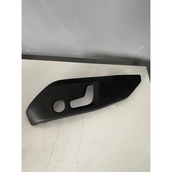 Front left seat trim VOLVO S90 V90 XC90 XC60 S60 V60 39831630