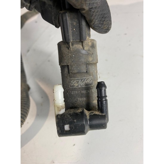 Windscreen washer pump Volvo S40 V50 1S71-17K624-FE