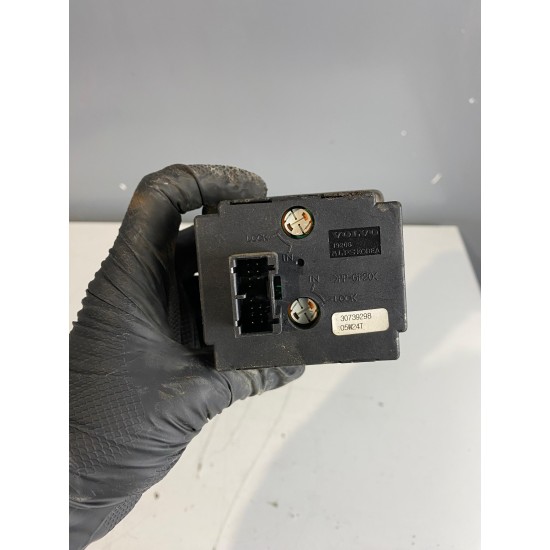 Headlight control module Volvo S40 V50 C30 C70 30739298 30739297