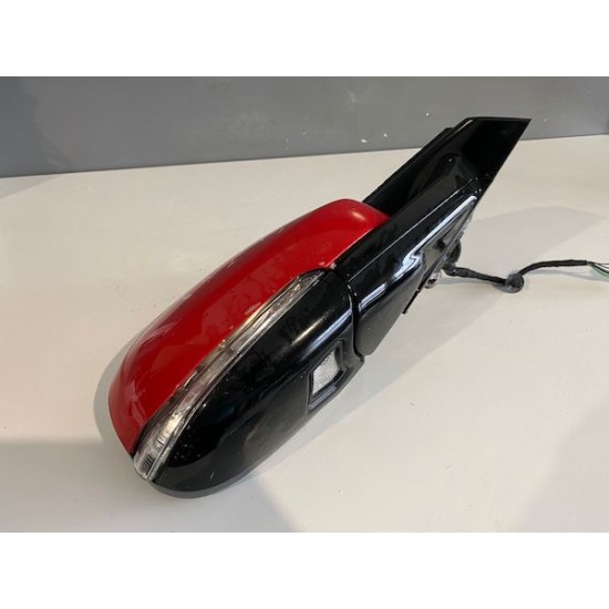 Right side view mirror electric with light and led signaling 8 wires Volvo V40 2012-2019 31278140 31299641