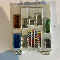 Fuse box VOLVO V40 V40CC 31394136 31394963