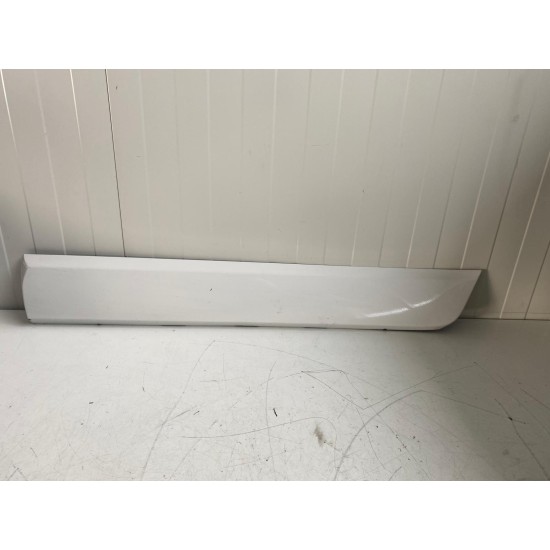 Trim moulding left rear VOLVO XC60 2017 39821495 39821489