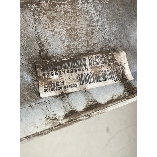 Trim moulding left rear VOLVO XC60 2017 39821495 39821489