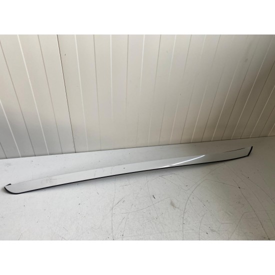 Ornament parbriz dreapta Volvo XC60 2009-2017 30784798 39803246