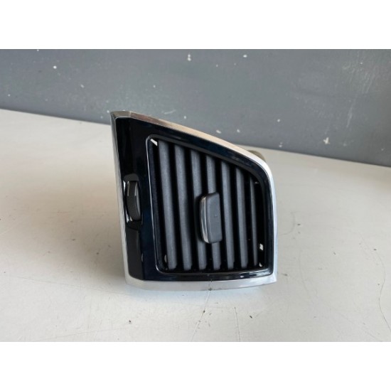 Dashboard Air Vent Right Volvo XC90 2016-2024 31363722 Dashboard Air Vent Right Volvo XC90 2016-2024 31363722