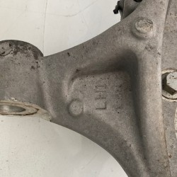 Front left steering knuckle Volvo XC90 XC60 2018+ 31476878 31360642