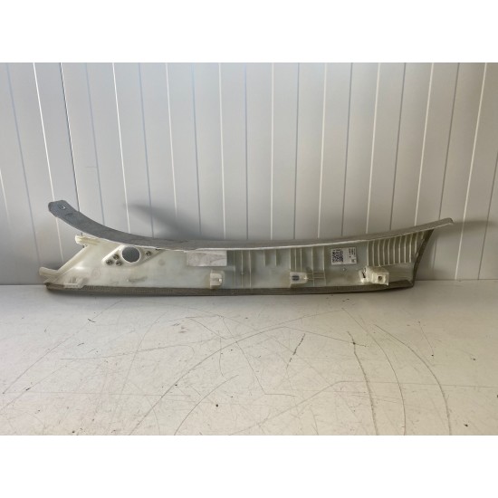 Ornament interior stalp sus dreapta A-pillar VOLVO XC40 2018 31457476 