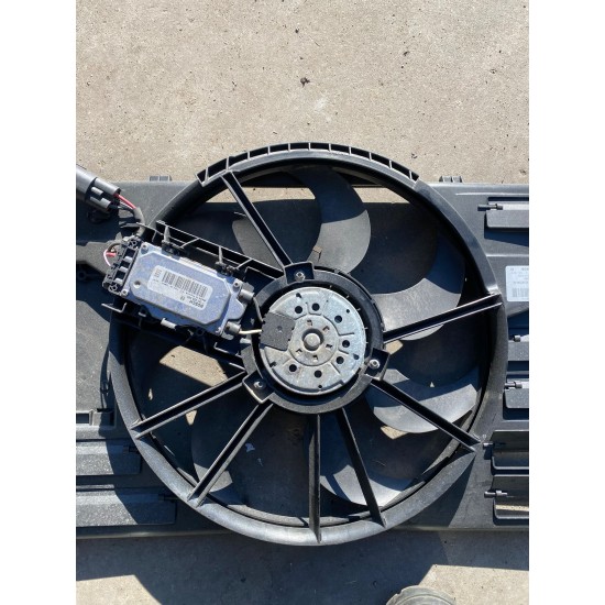 Cooling Radiator Fan Volvo C70 V50 S40 C30 2010-2013 31261990
