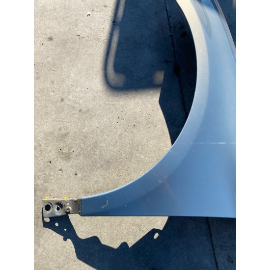 Aripa fata stanga Volvo XC60 2008-2017 30762401 31217975