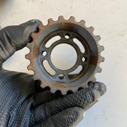 Pinion pompa VOLVO S60 V60 S90 XC90 XC60 V40 V60CC V90CC XC40 31368407 31321325