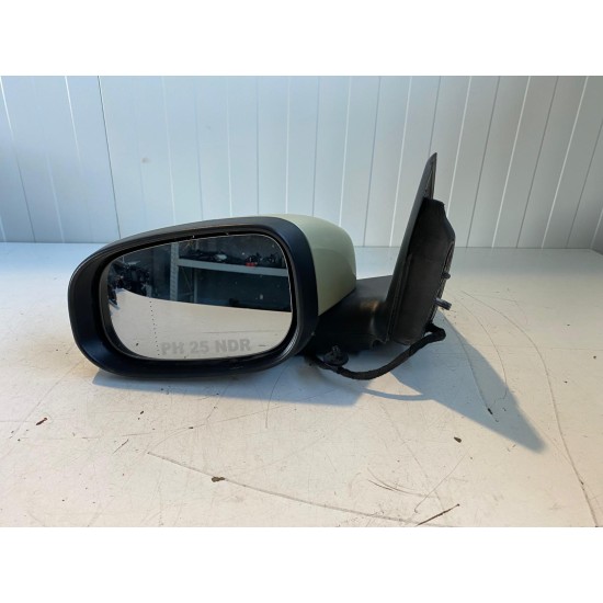 Left rear view mirror 7 wires VOLVO S40 2004-2008 31278733 Left rear view mirror 7 wires VOLVO S40 2004-2008 31278733