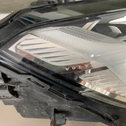 Far dreapta LED Volvo XC60 31420414