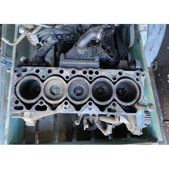 Engine block D5204T2 Volvo S60 S80 V60 V70 XC60 XC70 