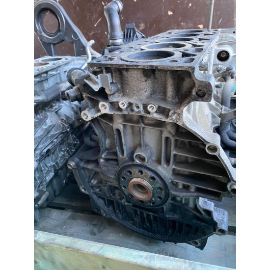 Engine block D5204T2 Volvo S60 S80 V60 V70 XC60 XC70 