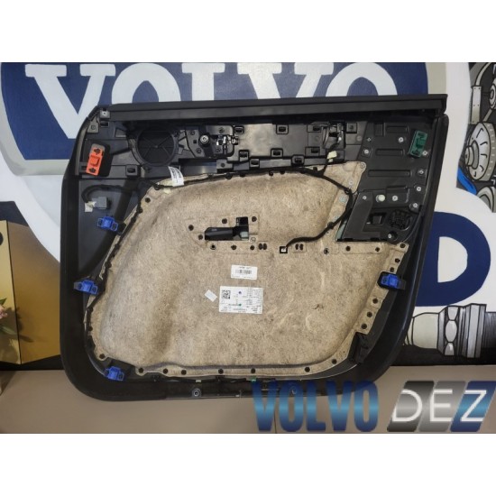 Door Panel front left VOLVO XC40 32282660