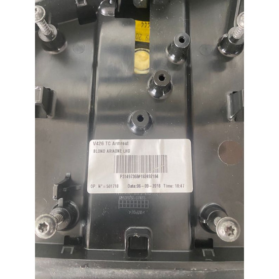 Capac cotiera VOLVO S60 V60 XC60 2018+ 31497368