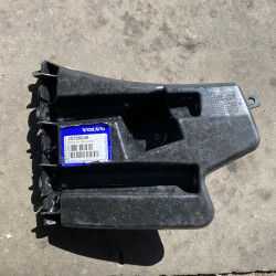 Front Fender Bracket Volvo S60 V60 2010-2013 30796625 30795048