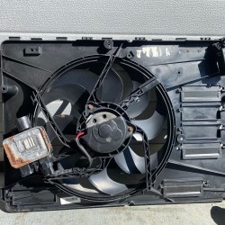 Electric fan Volvo V60 S60 XC60 XC70 V70 S80 31293778 32339742 31686806