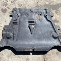 Engine splash shield/under tray Volvo XC60 S60 AG9N-6P013-DB 31290966
