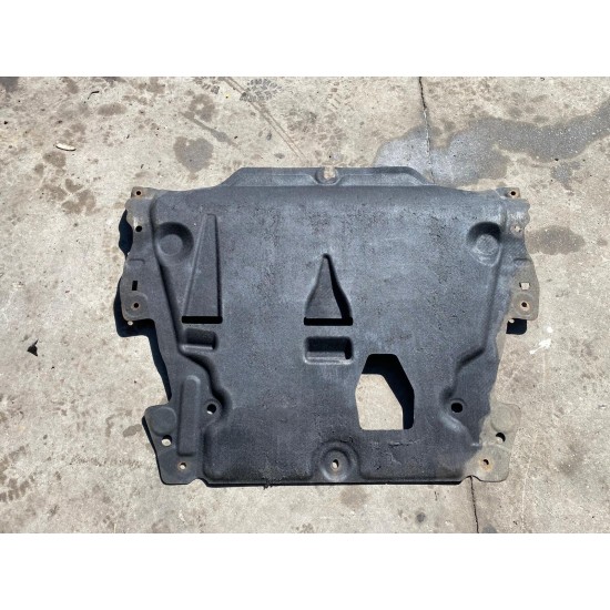 Engine splash shield/under tray Volvo XC60 S60 AG9N-6P013-DB 31290966 Engine splash shield/under tray Volvo XC60 S60 AG9N-6P013-DB 31290966