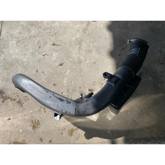 Air intake hose Volvo XC60 S60 V60 2010-2013 31319049 31274767 31370891 Air intake hose Volvo XC60 S60 V60 2010-2013 31319049 31274767 31370891