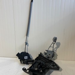 Front left door lock mechanism Volvo C30 C70 S80 V50 V70 XC60 XC70 V60 31253657 31416681 31349858