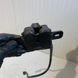 Broasca capota dreapta VOLVO S60 V60 XC60 V40 2014+ 31425844 32226108