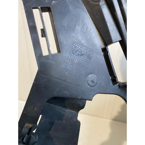 Bumper guide left front VOLVO XC60 Facelift 2014+ 31383885