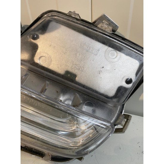 Lumina zi dreapta VOLVO XC60 2014-2018 31420237 31420394