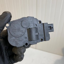 Heater regulator motor VOLVO XC60 V60 S60 V70 S80 XC70 V60CC 22092016 MAHLE K9749007 31497549