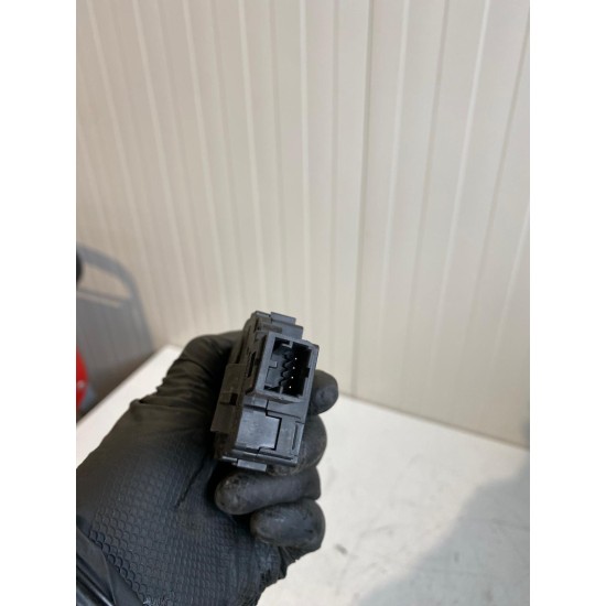 Heater regulator motor VOLVO XC60 V60 S60 V70 S80 XC70 V60CC 22092016 MAHLE K9749007 31497549