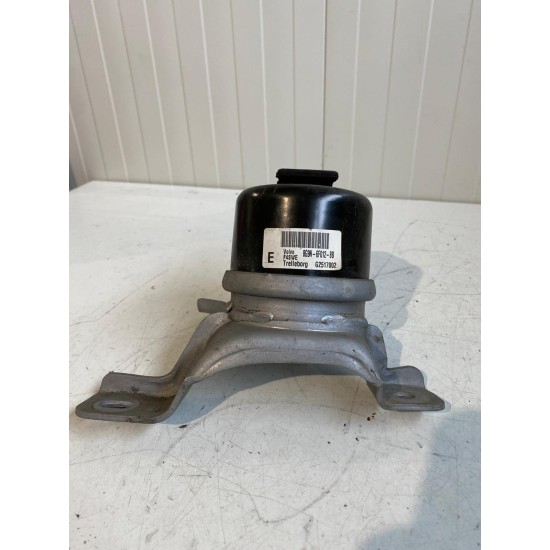Suport motor dreapta VOLVO S60 V60 S80 XC60 V70 XC70 30793318 8G9N-6F012-BB