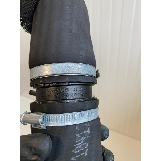 Furtun Intercooler Volvo S60 V60 V70 XC60 31370210 30792884 30792885 31370208 