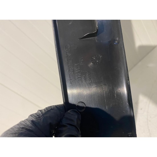 Ornament prag stanga spate VOLVO XC60 2014-2017 30721151 39855436