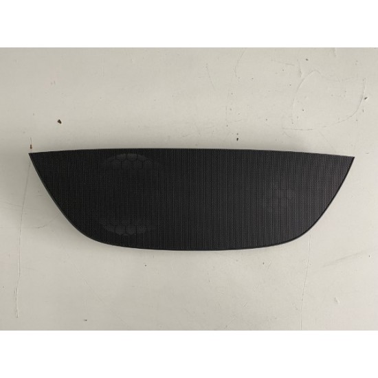 Grila bord VOLVO XC90 2016-2023 39829124 39829159 31363664 Grila bord VOLVO XC90 2016-2023 39829124 39829159 31363664